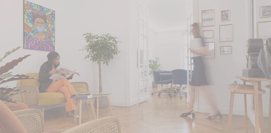 Intérieur de l’étude Canopée, Vente immobilière